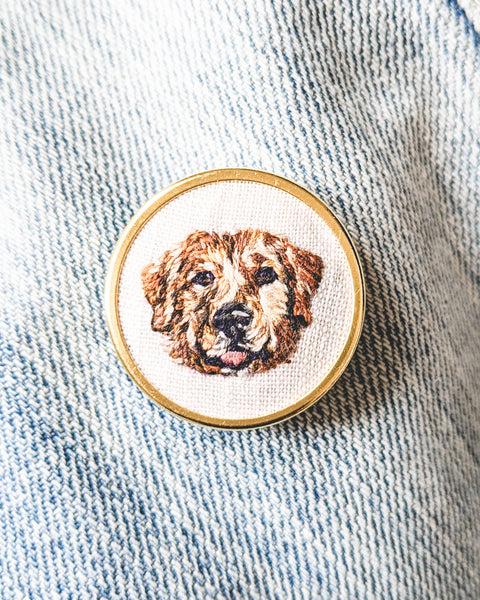 Embroidered Dog Pin - Golden Retriever